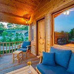 B&B Blue Life