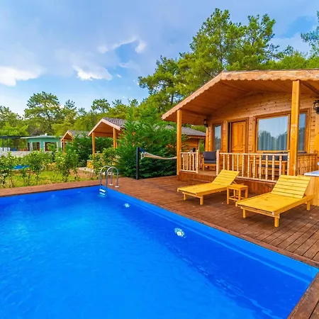 Blue Green Life Bungalow Bed & Breakfast *