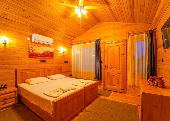 Blue Life فتحية